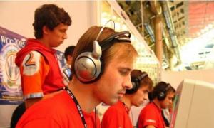 Tim CS Hebat - Merek M19 di Esports